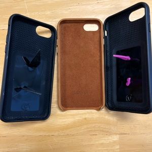 iPhone 6SE BUNDLE 2 LOOPY CASES/1 leather -like new condition!